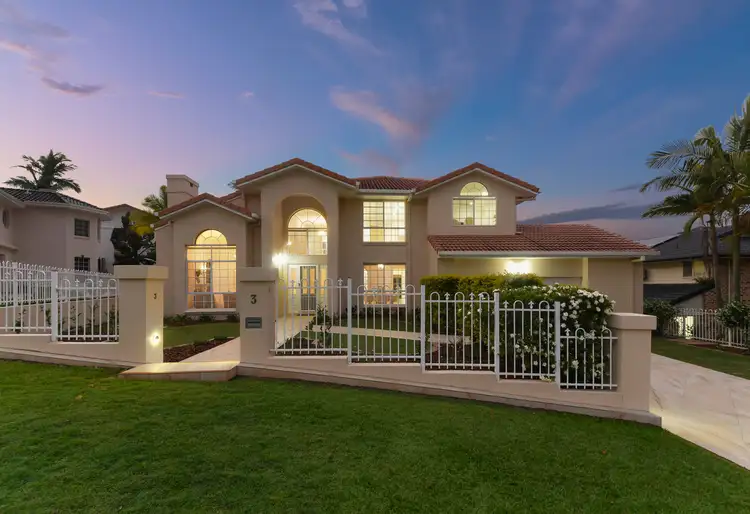 3 Sommerville Place, Chermside West QLD 4032