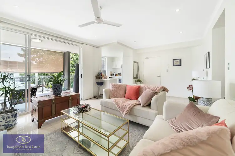 2/12 Kings Road, Taringa QLD 4068