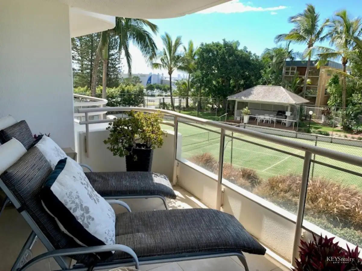 Main view of Homely apartment listing, 5/3 Cunningham Avenue, Main Beach QLD 4217