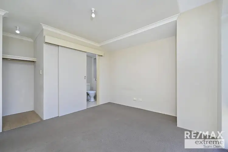 Seventh view of Homely house listing, 11 Retreat Green, Banksia Grove WA 6031