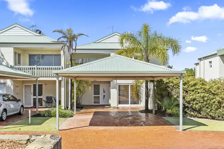 14/220 Fairway Circle, Connolly WA 6027