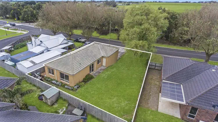 Second view of Homely house listing, 7 Bourke Avenue, Koroit VIC 3282