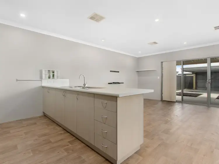 Fifth view of Homely house listing, 4 Equinox Loop, Wellard WA 6170