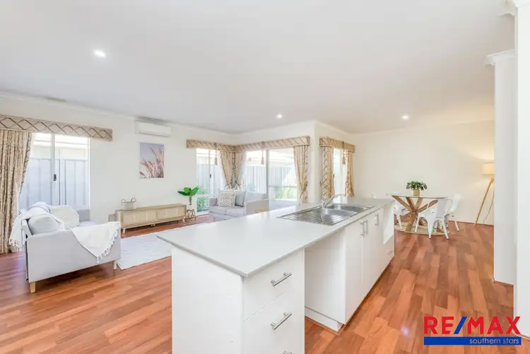 Fifth view of Homely house listing, 21 Caporn Turn, Queens Park WA 6107