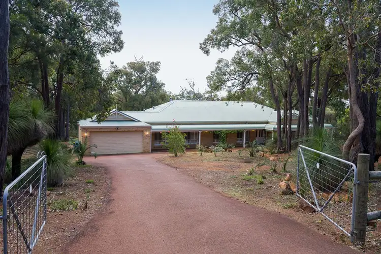 23 Frances Gregory Drive, Bedfordale WA 6112
