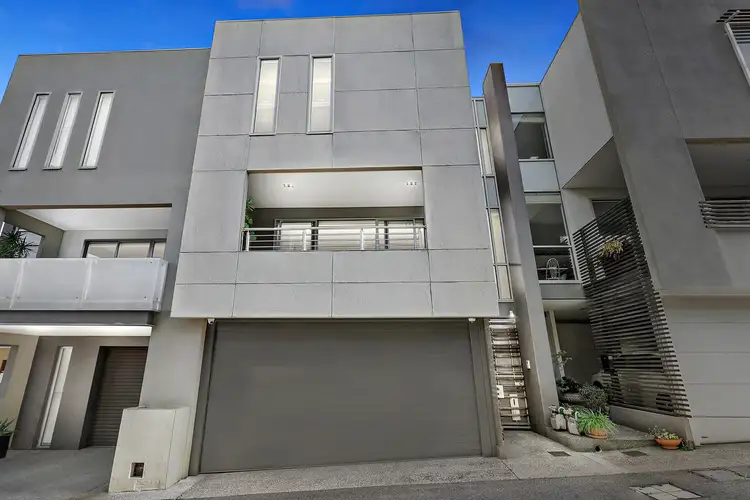 1E Simpson Place
