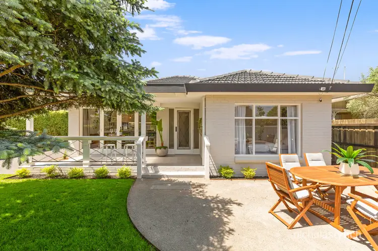 1/13 Swift Street, Frankston VIC 3199