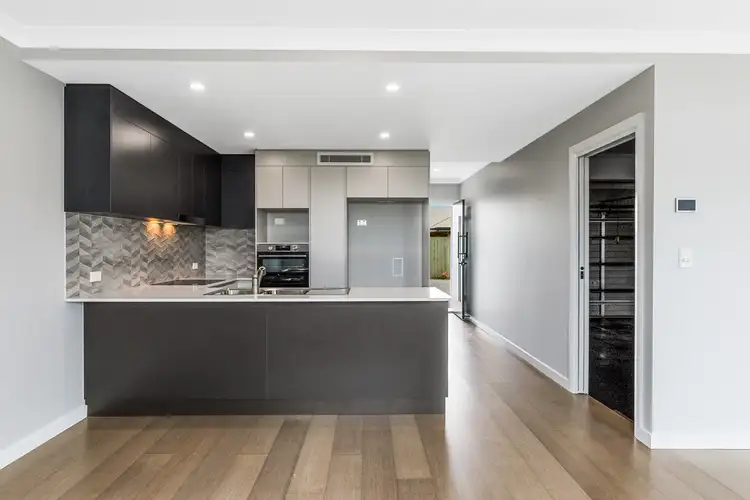 Third view of Homely unit listing, 2/164 Spring Street, Middle Ridge QLD 4350