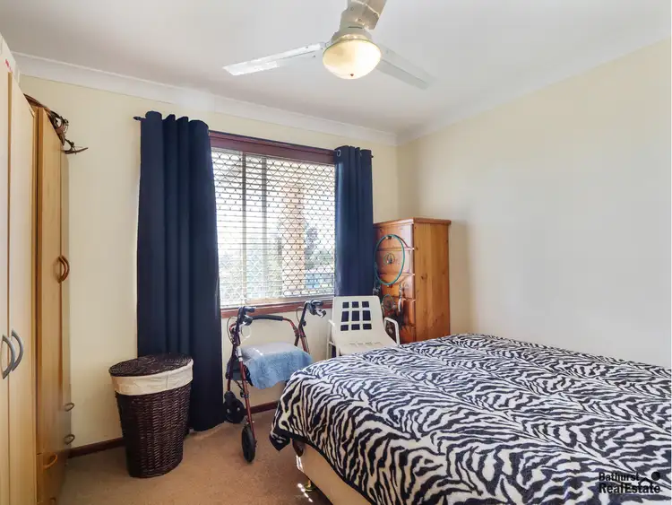 Fifth view of Homely house listing, 10 Bouffler Close, Kelso NSW 2795