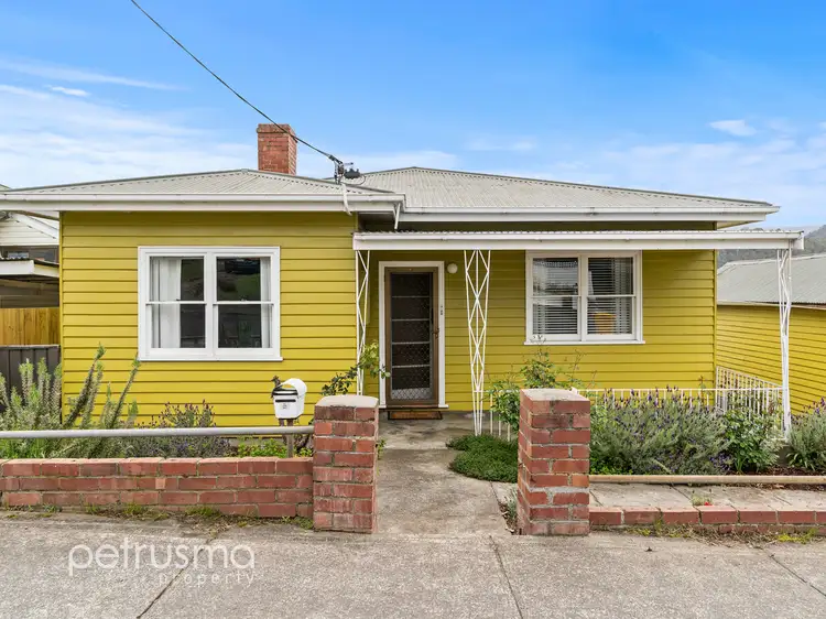 13 Sharland Avenue, New Norfolk TAS 7140