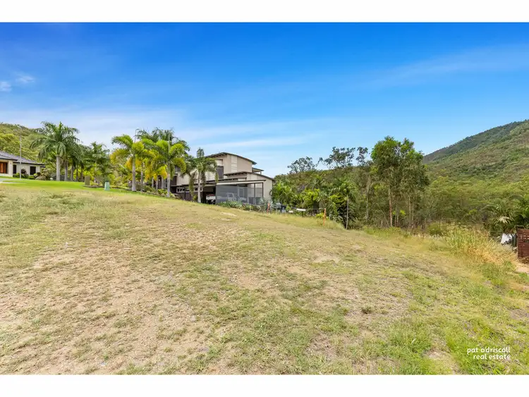 14 Retreat Avenue, Norman Gardens QLD 4701