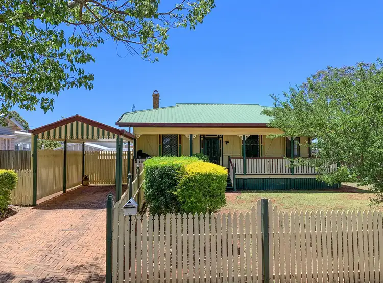 55 Anzac Avenue, Newtown QLD 4350