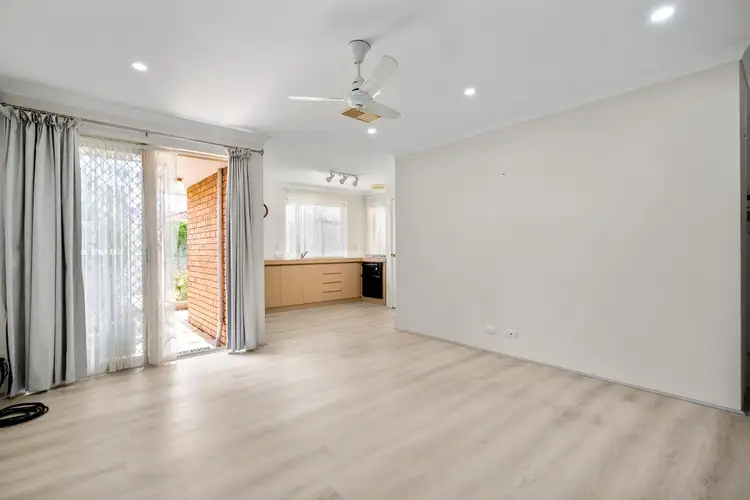 Fifth view of Homely house listing, 8 Sander Court, Bentley WA 6102