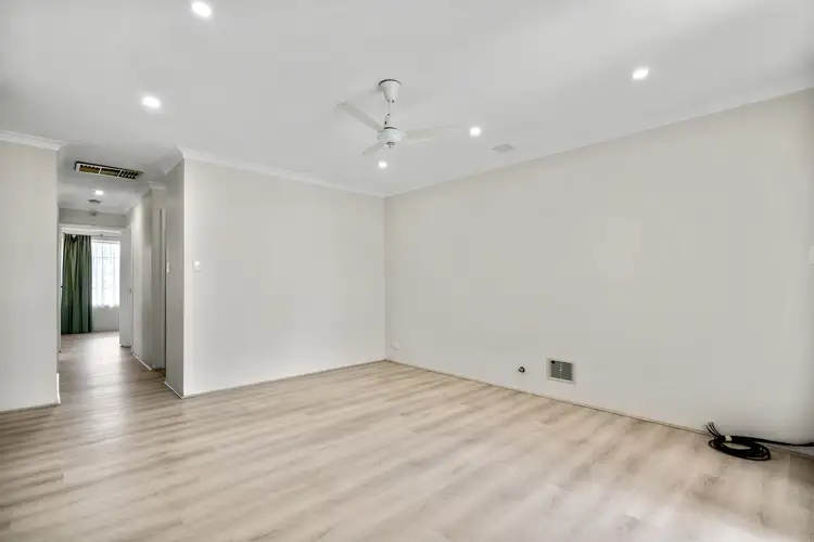 Sixth view of Homely house listing, 8 Sander Court, Bentley WA 6102