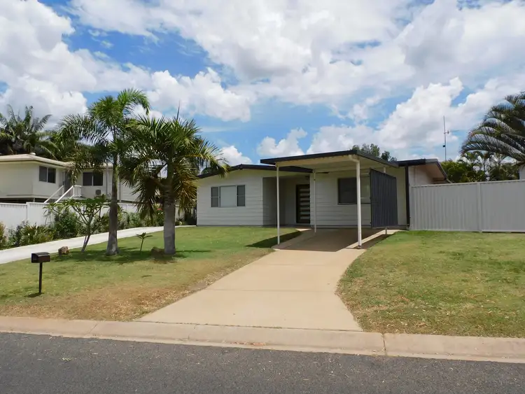 34 Shannon Drive, Moranbah QLD 4744