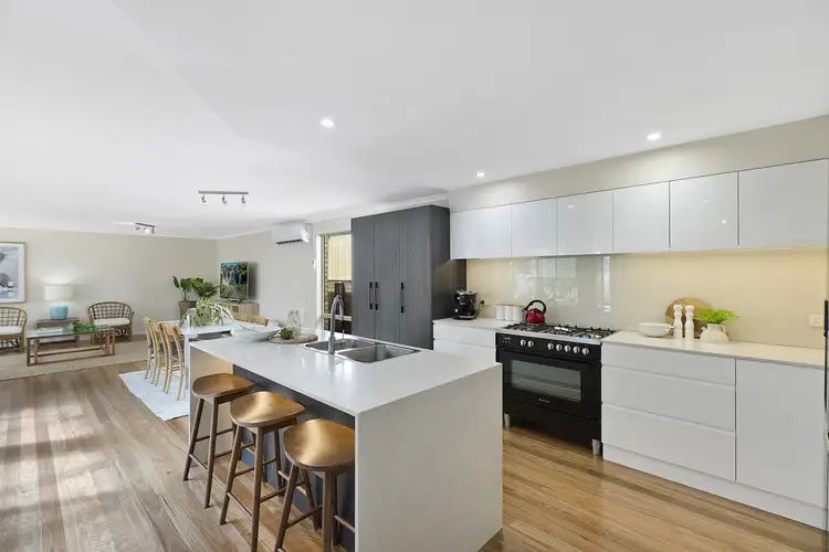 49 Woodview Avenue, Lisarow NSW 2250