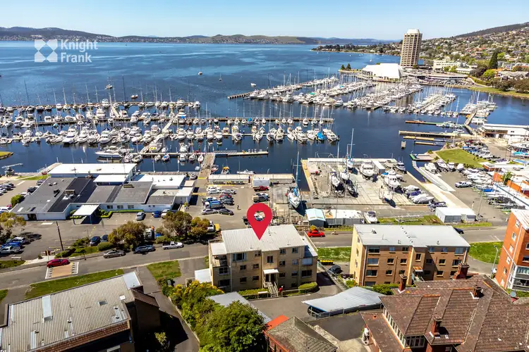 8/48 Marieville Esplanade, Sandy Bay TAS 7005