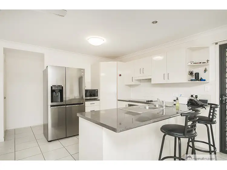 Second view of Homely house listing, 7 Fillwood Court, Gracemere QLD 4702