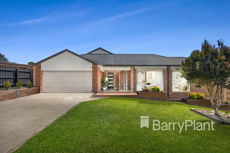 16 Rosebud Avenue, Rosebud VIC 3939