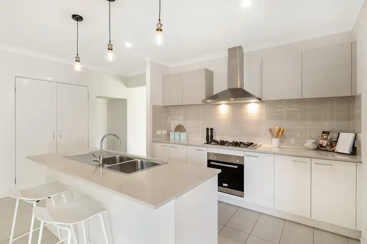 Fifth view of Homely house listing, 22 Warrego Circuit, Sandhurst VIC 3977