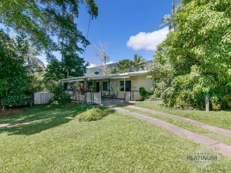 1 Kerryanne Close, Smithfield QLD 4878