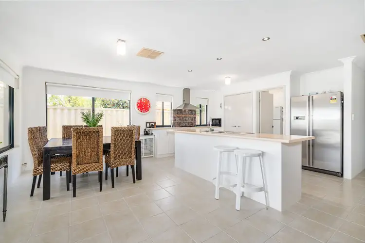 Fifth view of Homely house listing, 4 Black Wattle Way, Broadwater WA 6280