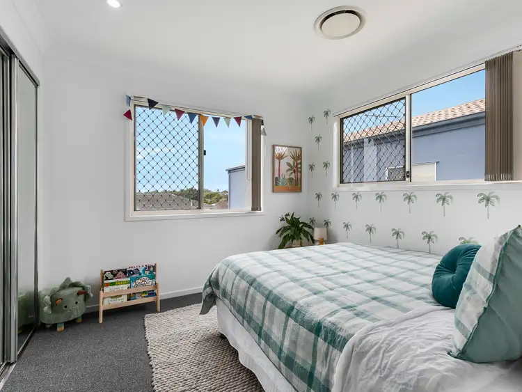 Sixth view of Homely house listing, 320A Elizabeth Avenue, Clontarf QLD 4019