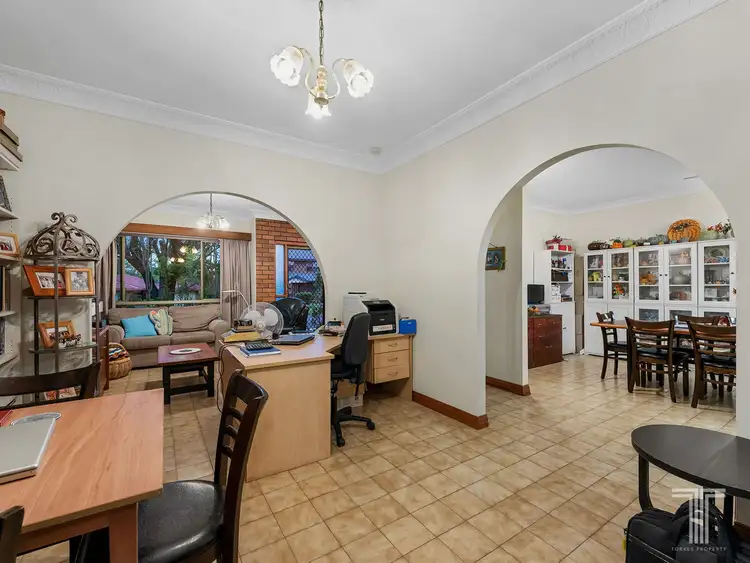 Sixth view of Homely house listing, 4 Taronne Street, Carindale QLD 4152