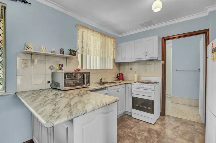 Fifth view of Homely house listing, 105 Currie Street, Warnbro WA 6169