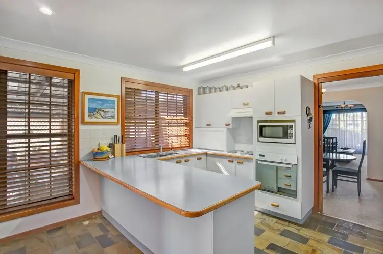 Second view of Homely house listing, 19 Barlow Close, Thornton NSW 2322