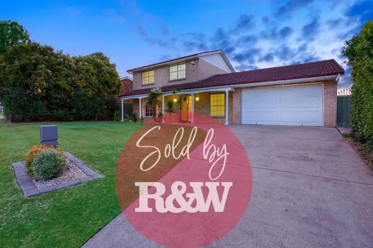 9 Chasselas Avenue, Eschol Park NSW 2558