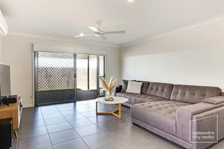Second view of Homely house listing, 11 Newton Place, Baringa QLD 4551