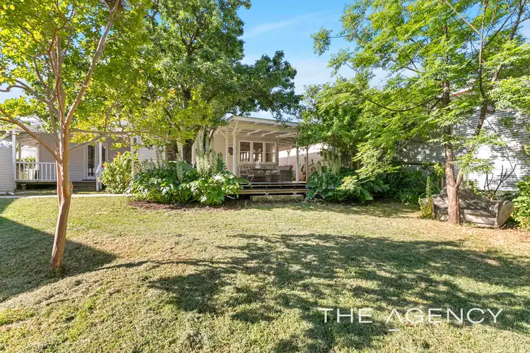 2 Chatham Road, Woodbridge WA 6056
