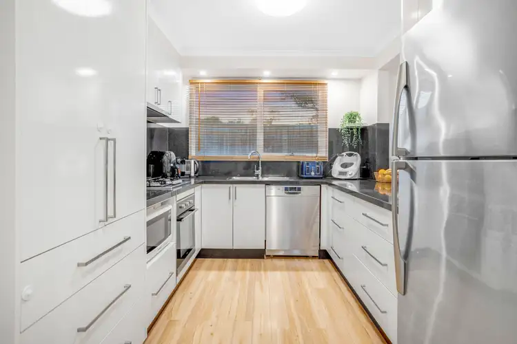Fourth view of Homely house listing, 2 Baillie Court, Frankston VIC 3199