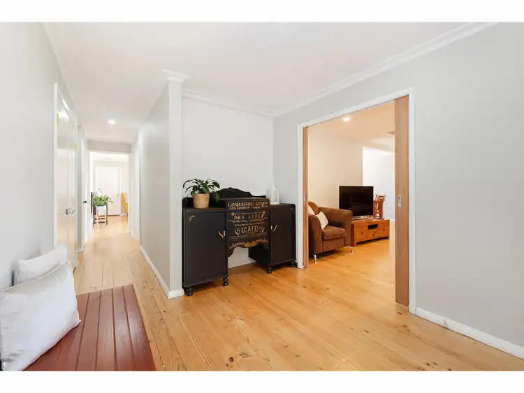 Second view of Homely house listing, 15 Amaroo Crescent, Wodonga VIC 3690