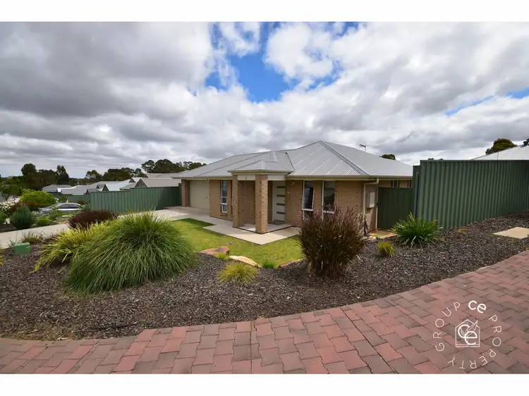 Fourth view of Homely house listing, 2 Trestrail Circuit, Williamstown SA 5351