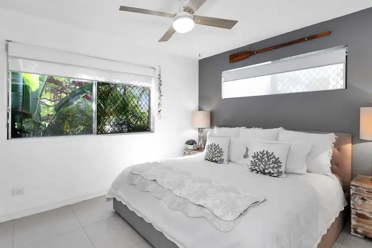 Sixth view of Homely unit listing, 1/10 Stanley Street, Burleigh Heads QLD 4220