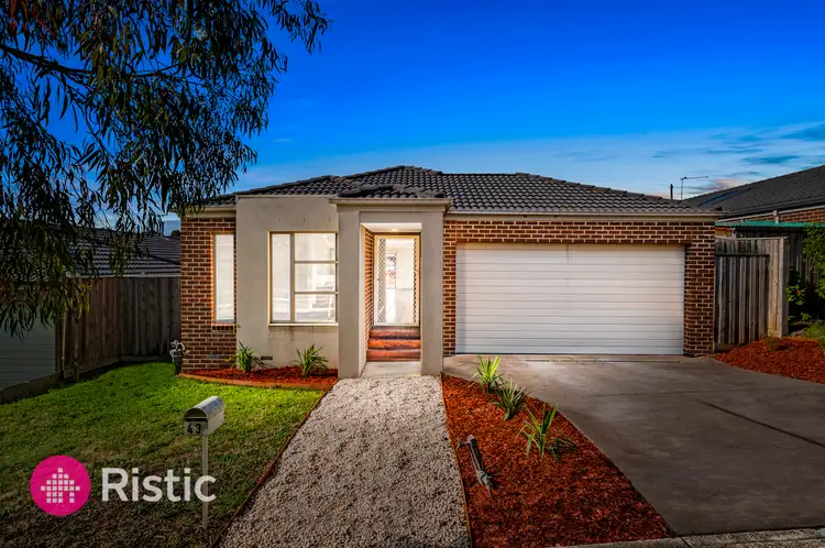 43 Senecio Drive, Doreen VIC 3754
