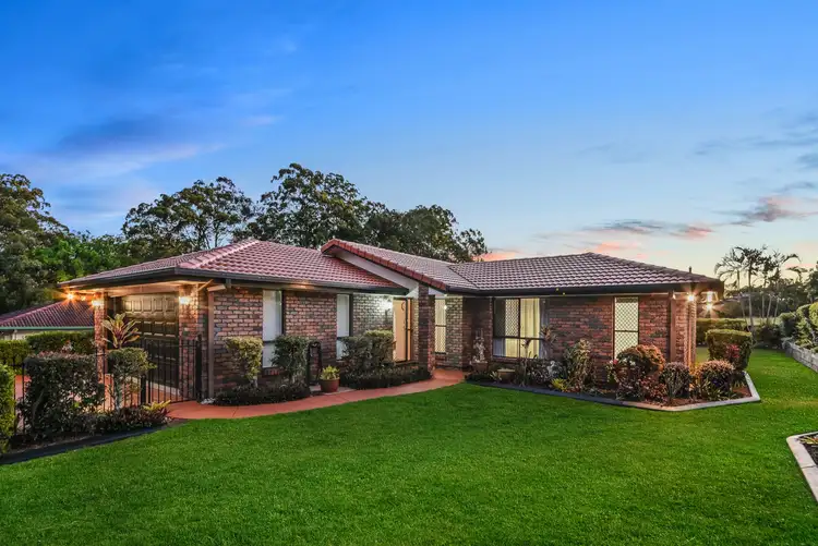 15 Kentia Street, Carseldine QLD 4034