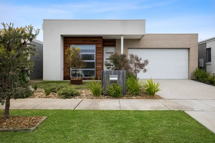 25 Taylor Street, Torquay VIC 3228