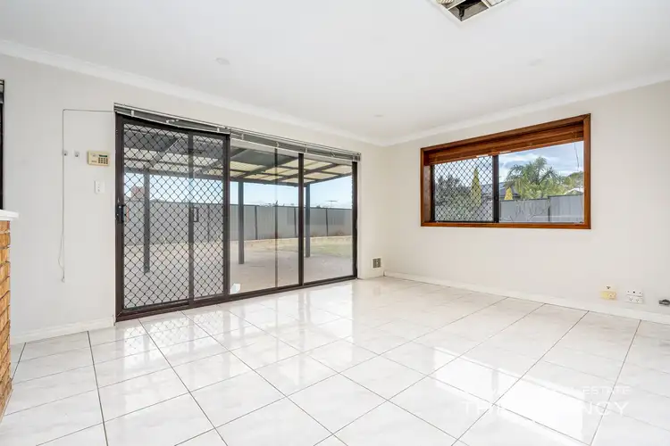 Sixth view of Homely house listing, 10 Lagoon Heights, Ballajura WA 6066