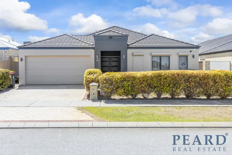 44 Seaspray Crescent, Jindalee WA 6036