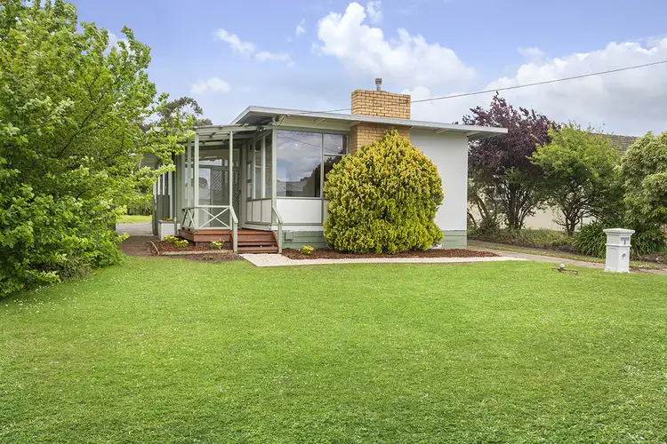6 Brown Street, Allansford VIC 3277