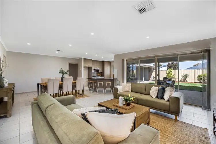 753 Grand Boulevard, Seaford Meadows SA 5169