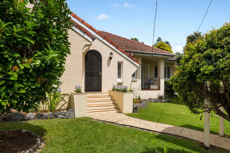 11 Bristol Road, Kedron QLD 4031