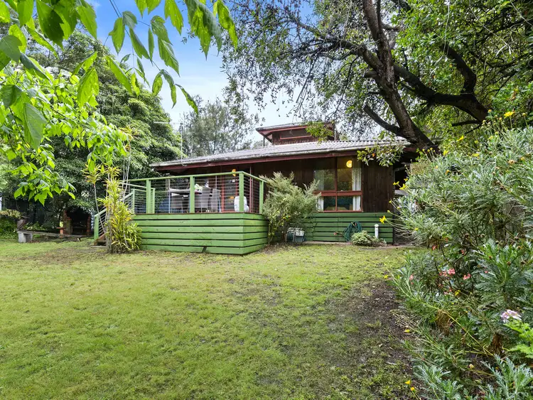 Main view of Homely house listing, 10 Hendon Avenue, Somers VIC 3927