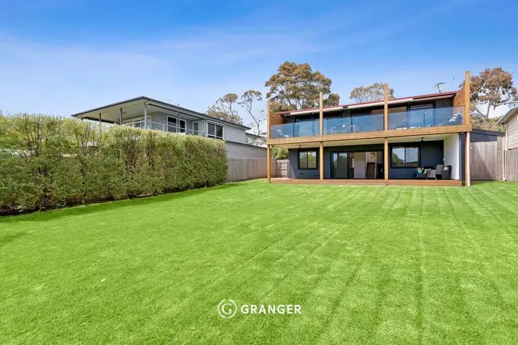 10 Leichardt Street, Mccrae VIC 3938