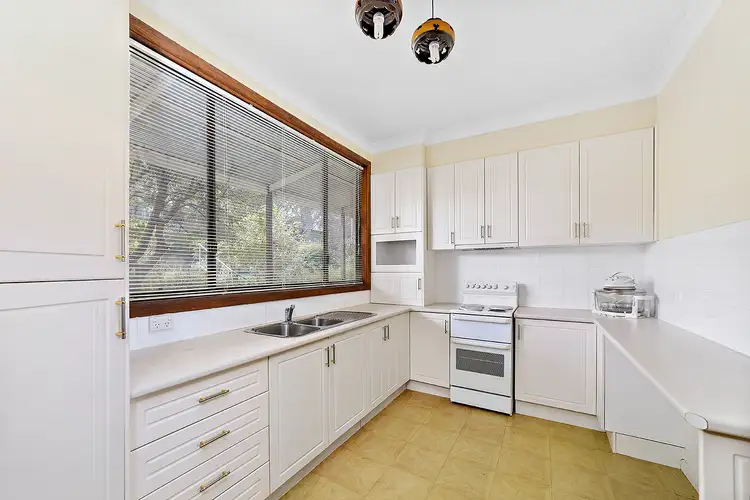Fifth view of Homely house listing, 8 Camden Grove, Figtree NSW 2525