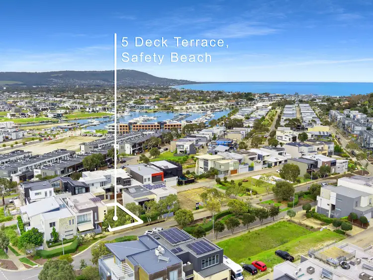 5 Deck Terrace, Safety Beach VIC 3936