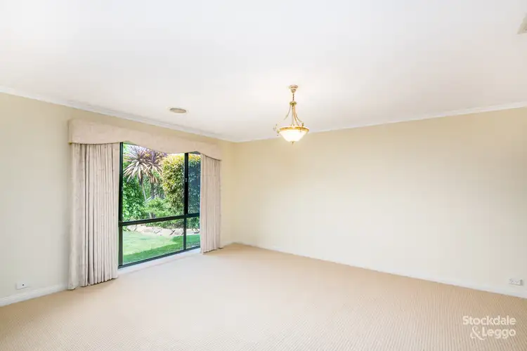 Sixth view of Homely house listing, 3 Omeo Court, Kialla VIC 3631